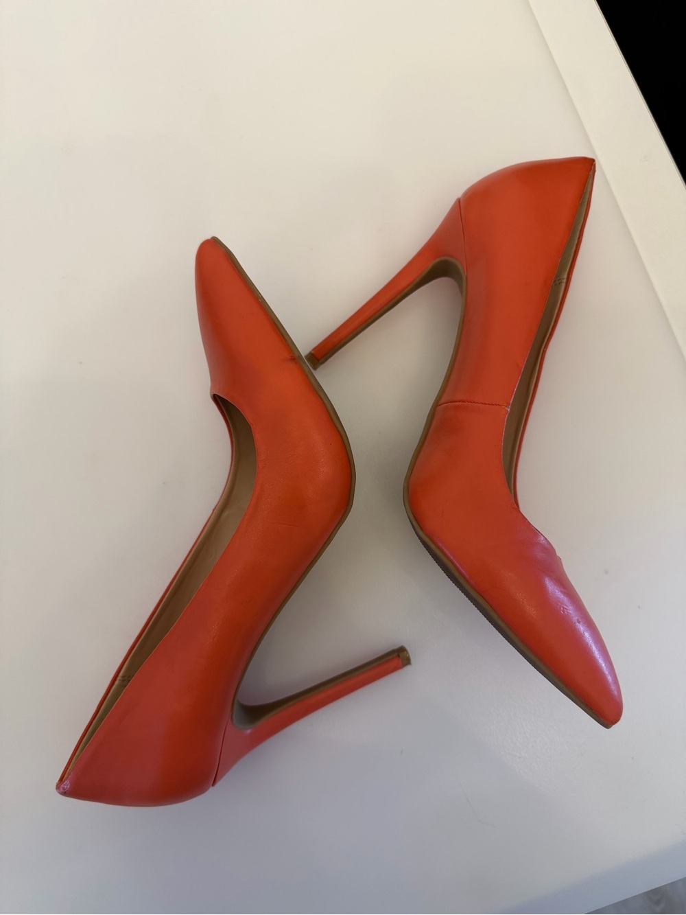 Le Château OrangePinkRed Pointed-Toe Stiletto Pumps – EU 39